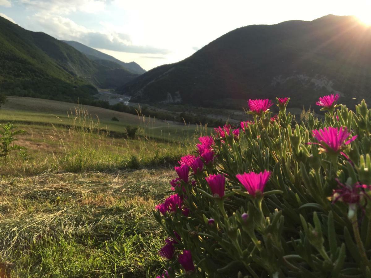 La Locanda Nel Vento Calestano Екстериор снимка